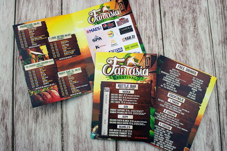 folders als drankenkaart op Fantasis festival